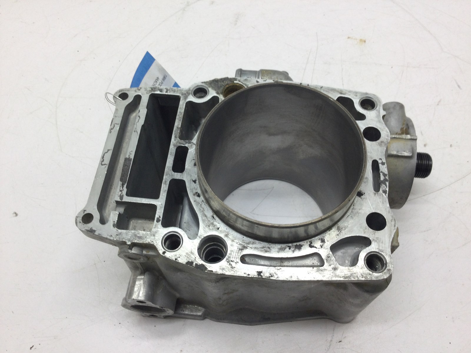 2001 Polaris cylinder - Image 3