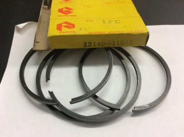 1969 Suzuki Piston Ring Set STD - Obsolete