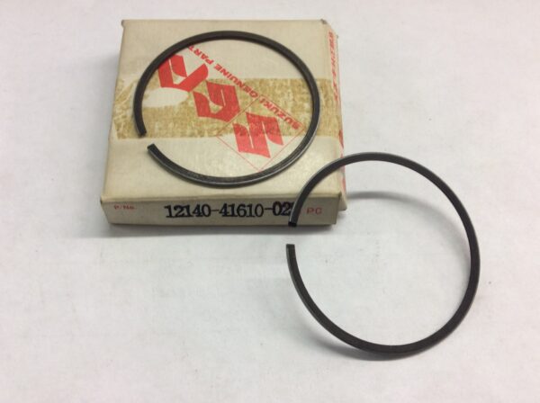 1976 Suzuki Piston Set 0.25 OS - Obsolete - Image 3