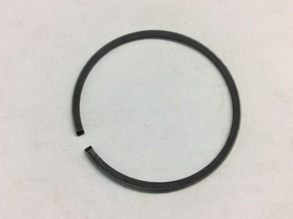 1976 Suzuki Piston Set 0.25 OS - Obsolete - Image 5