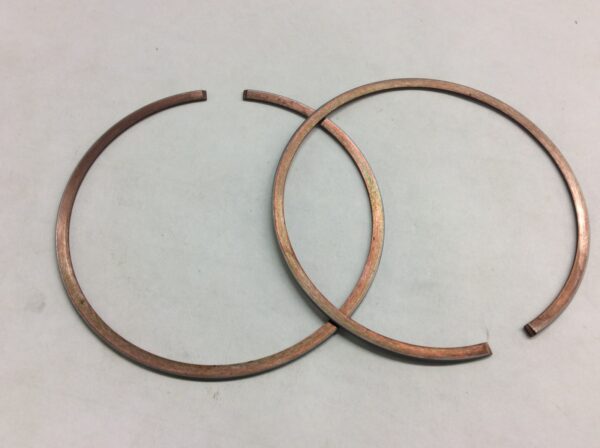 1977 Suzuki Piston Ring Set 0.50 OS RM370 - Image 4