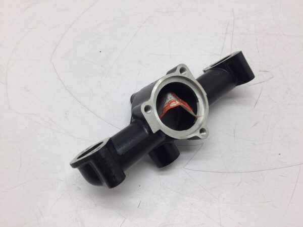 1989 AC WILDCAT 650 L/C Thermostat Manifold - Image 3