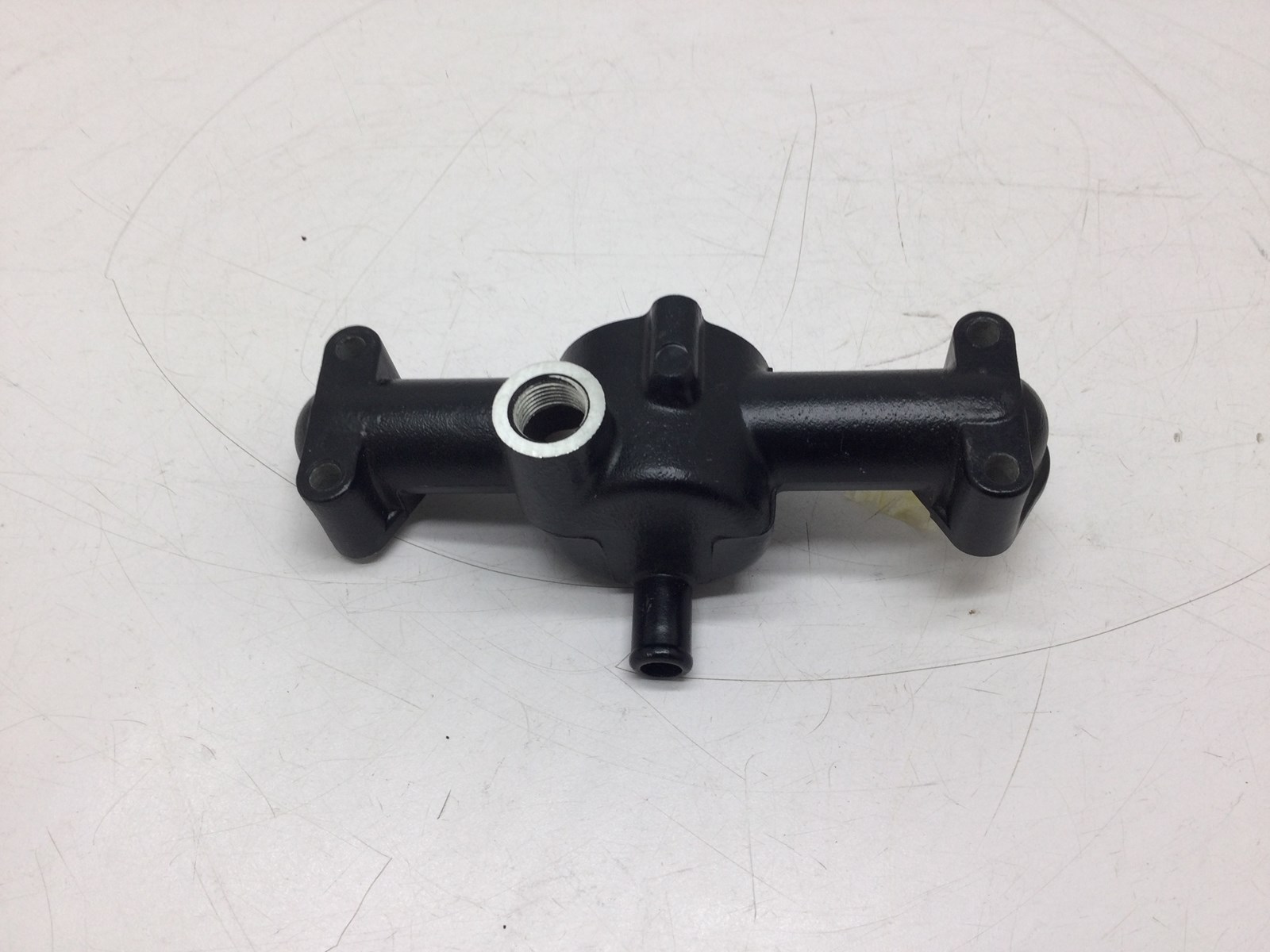 1989 AC WILDCAT 650 L/C Thermostat Manifold - Image 4