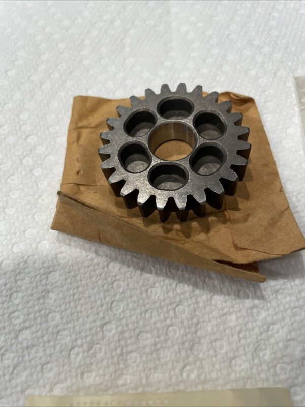 1971 Honda Gear 24T Mainshaft Top