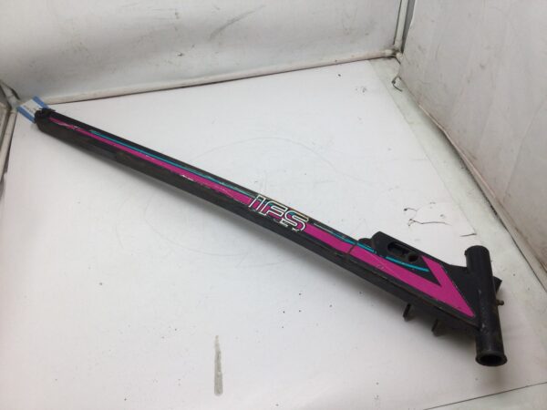 1995 Polaris RH trailing arm - Image 2
