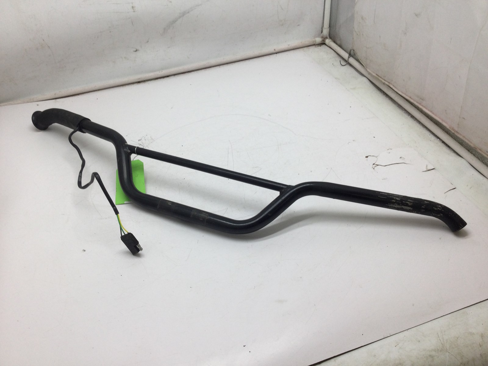2004 Arctic Cat Handlebar - Image 2