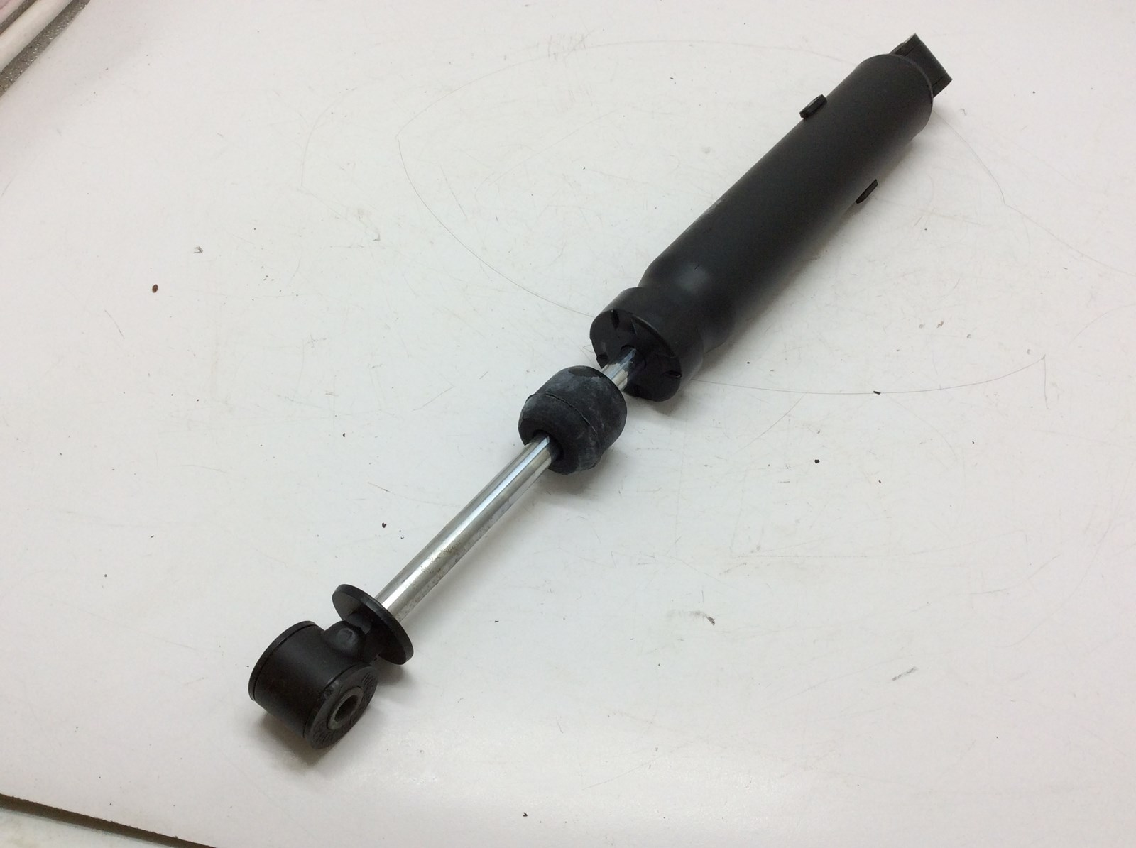 Rear Shock - Image 3