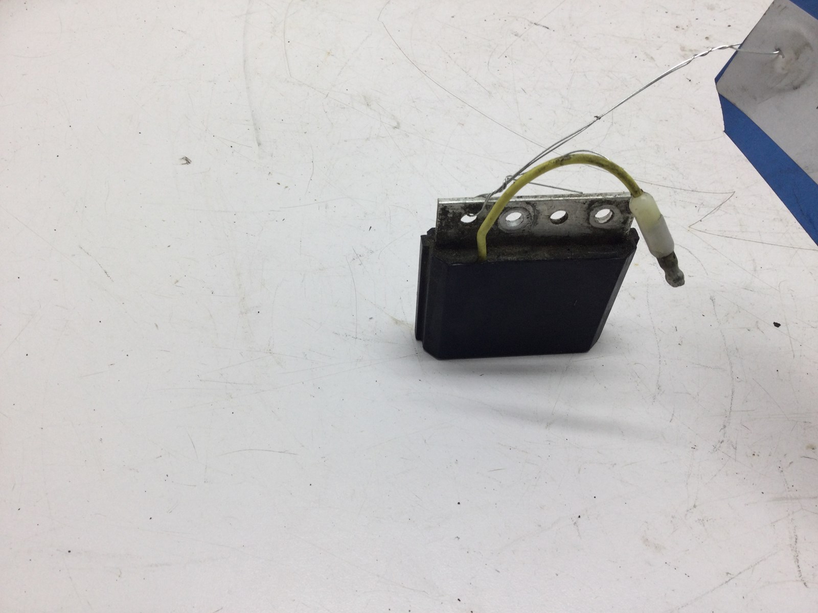 1995 Polaris Voltage Regulator - Image 4