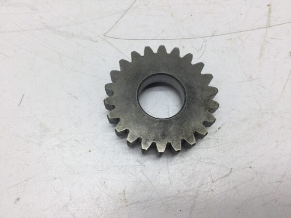1982 Suzuki 5th Drive Gear - Image 2