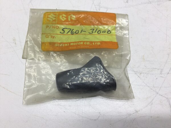 1992 Suzuki Clutch Lever Cover  - fits GN125 - Image 3