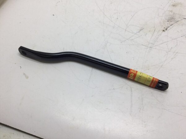 Rear Torque Link fits RV 90 - Image 4