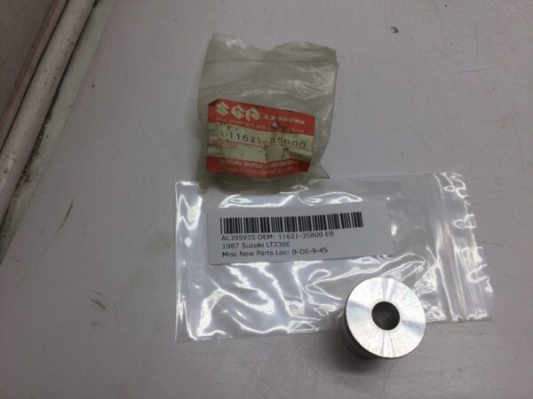 1987 Suzuki Engine Mounting Spacer - Image 5