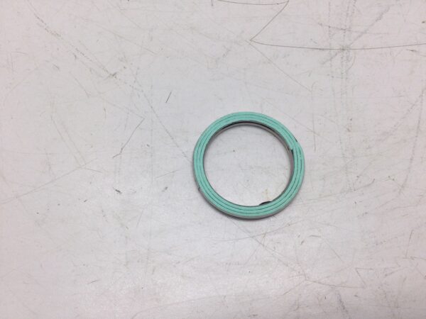 2001 Yamaha Exhaust Gasket - Image 4