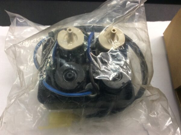 1986 Suzuki Valve Assembly, Seat - Obsolete - Image 3