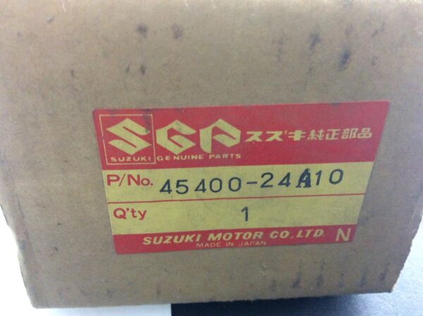 1986 Suzuki Valve Assembly, Seat - Obsolete - Image 5