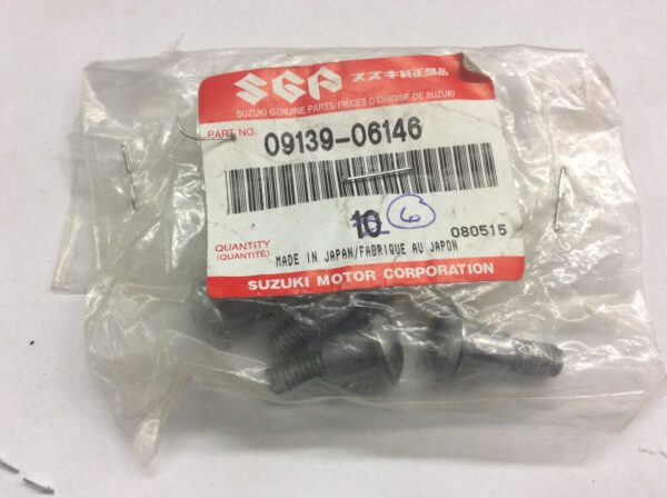 2005 Suzuki Screw, Seat