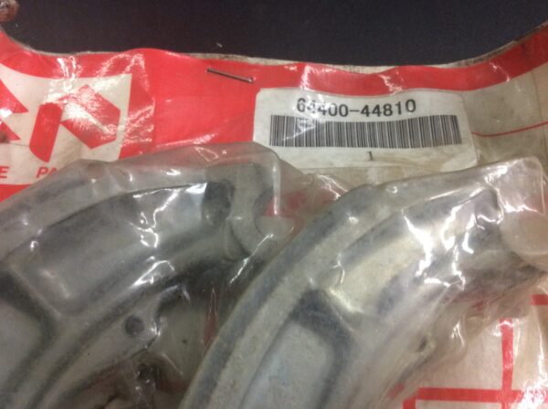2005 Suzuki Brake Shoe Set - Image 2