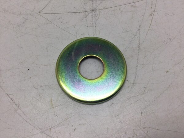 1985 Suzuki Center Cap Holder