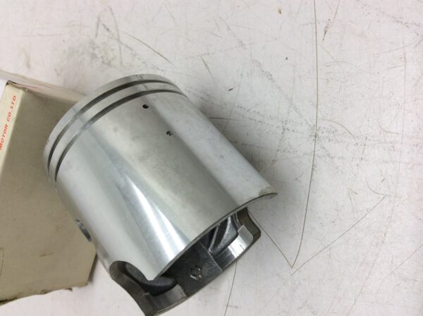 1975 Suzuki Piston 0.25 Oversized - Image 2