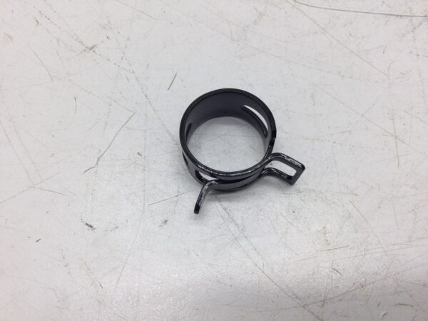 2000 Yamaha Scissor Clip