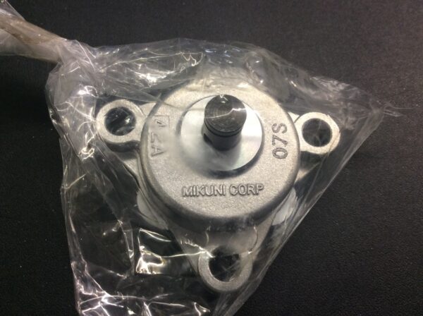 2017 Suzuki Oil Pump Assembly - Image 2