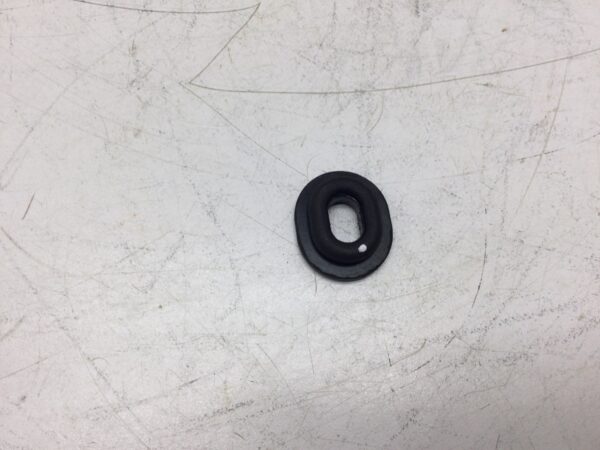 Grommet, Lower Side Cover - RD400 - Image 3
