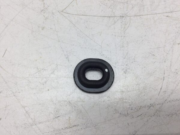 Grommet, Lower Side Cover - RD400 - Image 4