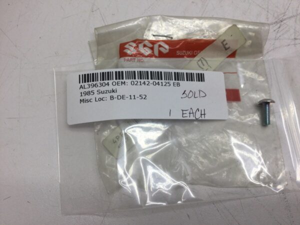 1985 Suzuki Air Cleaner Screw - fits RM125 - Image 5