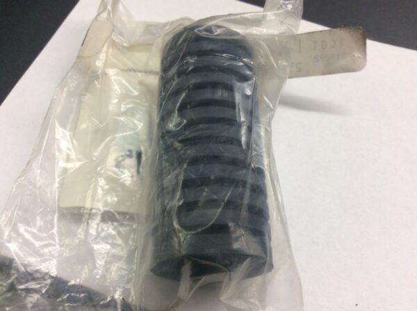 2005 Suzuki Rubber Boot, Gearshift Lever - VL1500 - Image 2