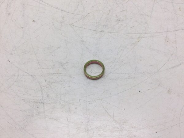 2000 Yamaha Rear Suspension Collar - Image 4