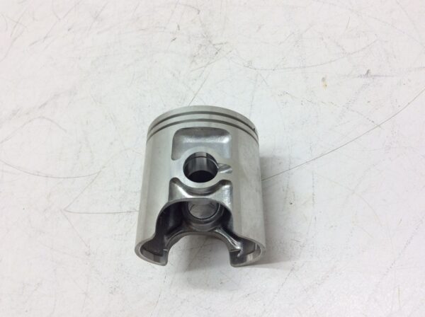 1977 Suzuki Piston OS 0.50 - Image 3