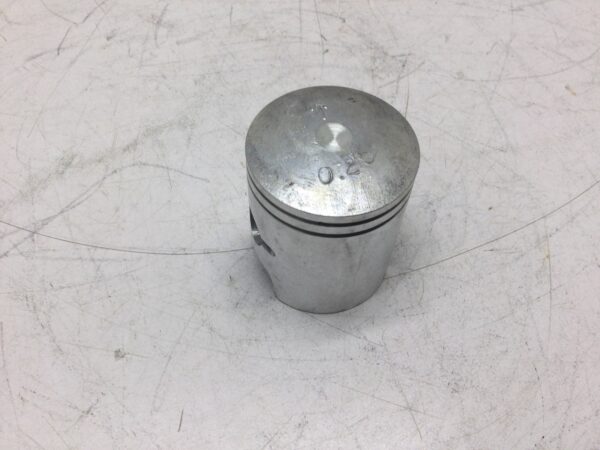 1976 Suzuki OEM Piston