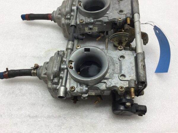 2001 Polaris Carburetor Rack TM40 - Image 2