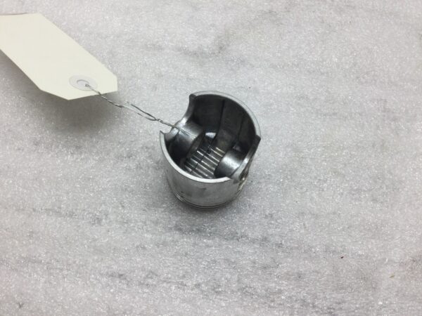 1982 Suzuki Piston - fits RM 80 - Image 4