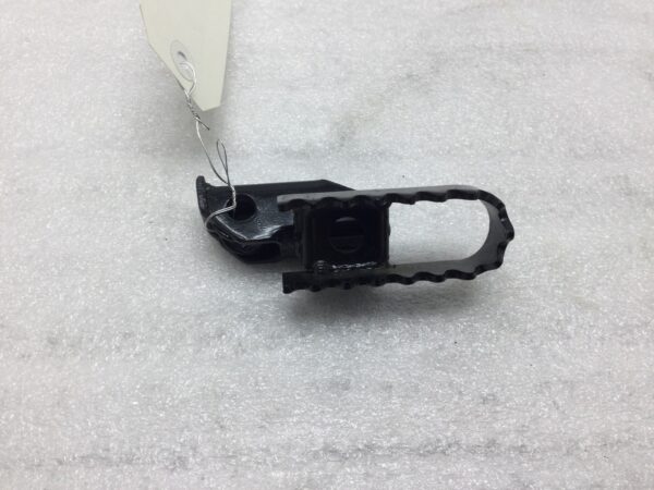 1978 Suzuki Right Footrest - fits RM400