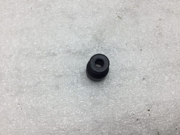 1980 Suzuki High Tension Cord Seal - fits GS250 - Image 3