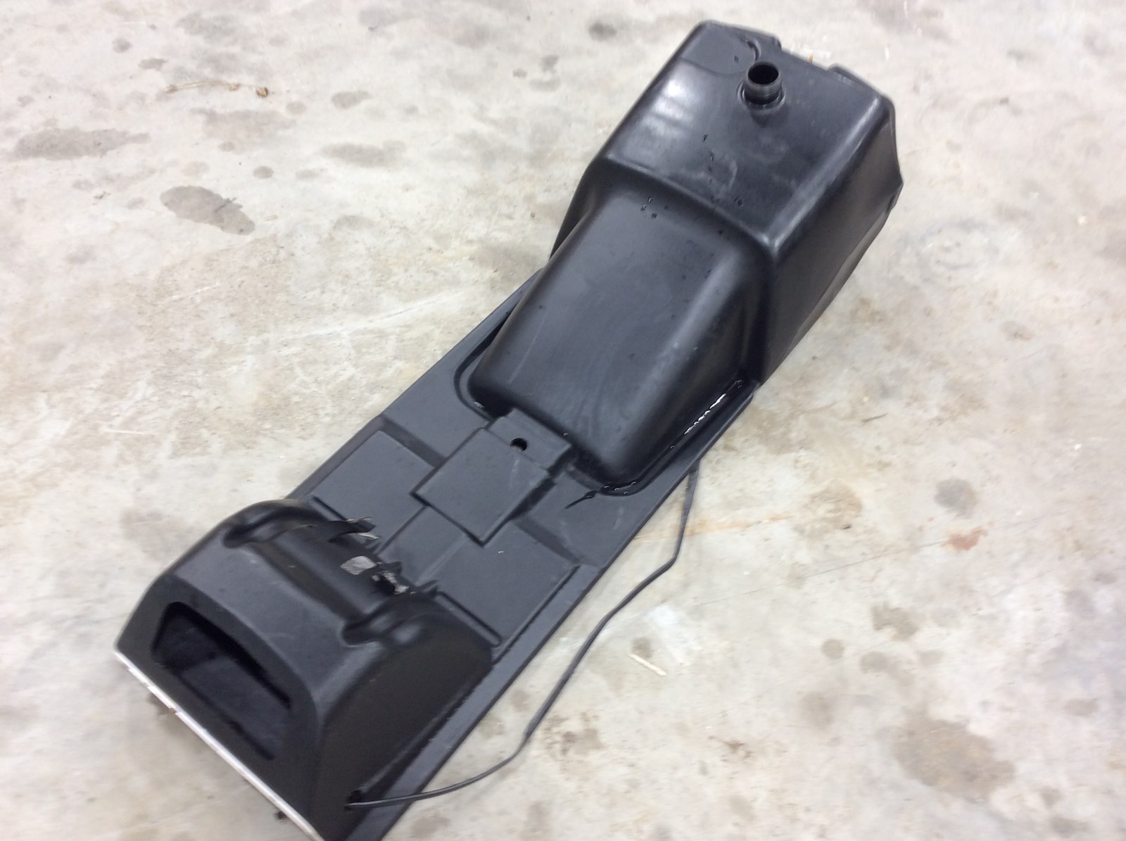 1995 Polaris Gas Tank - Image 4