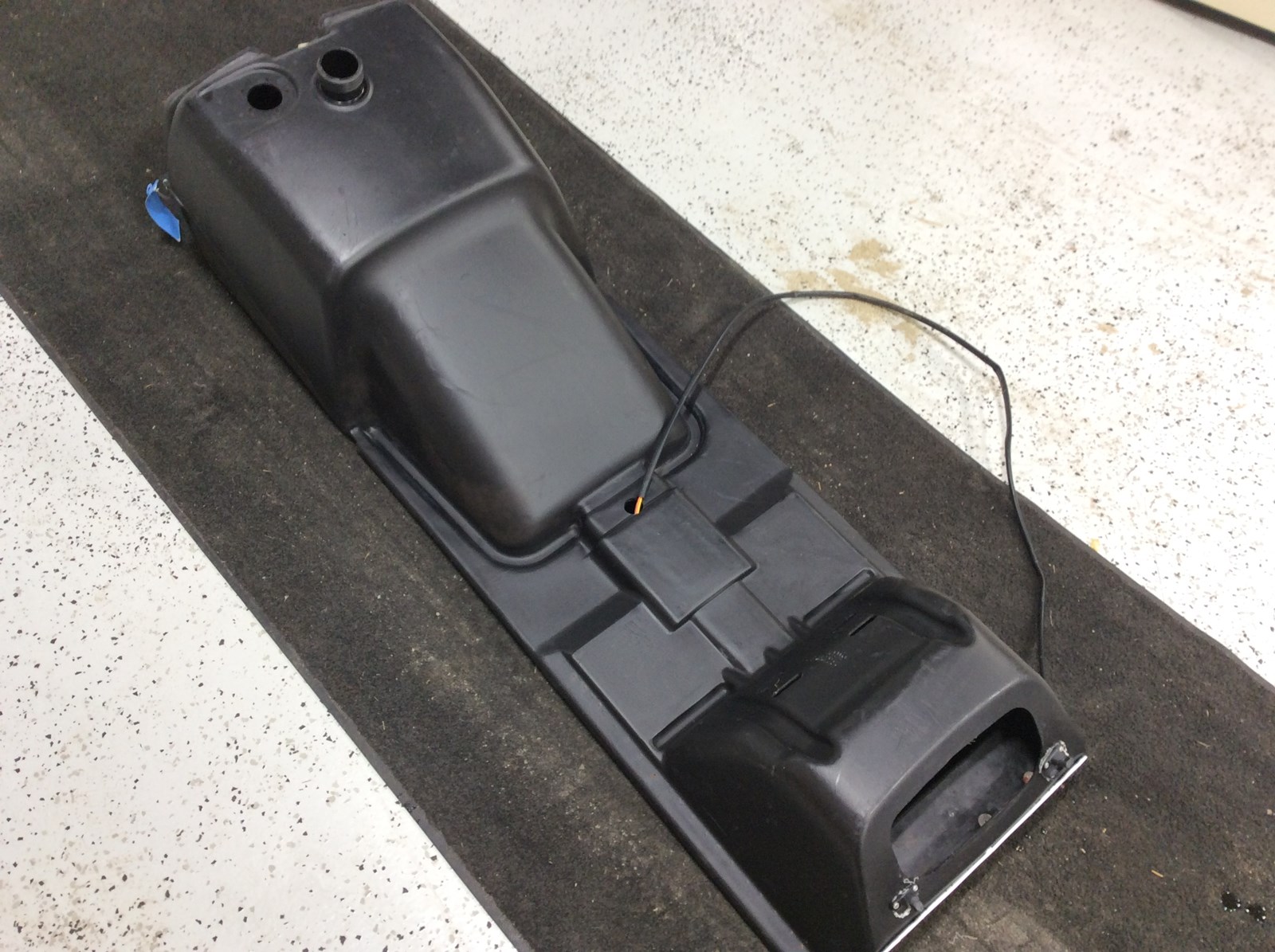 1994 Polaris Gas Tank - Image 4