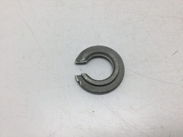 1995 Arctic Cat Spring Retainer - Image 3