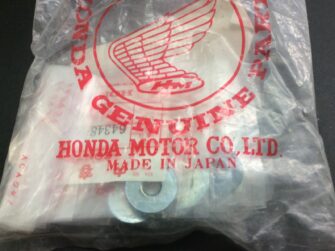 1974 Honda Washer, Front Cover Fixing