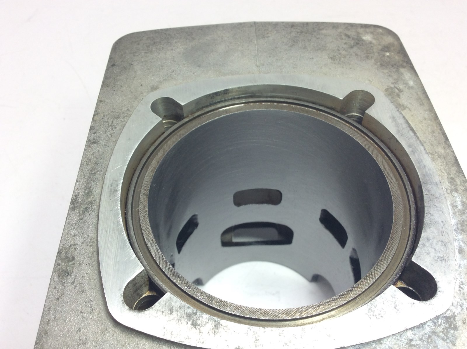 2005 Ski-Doo Cylinder Kit - Image 4