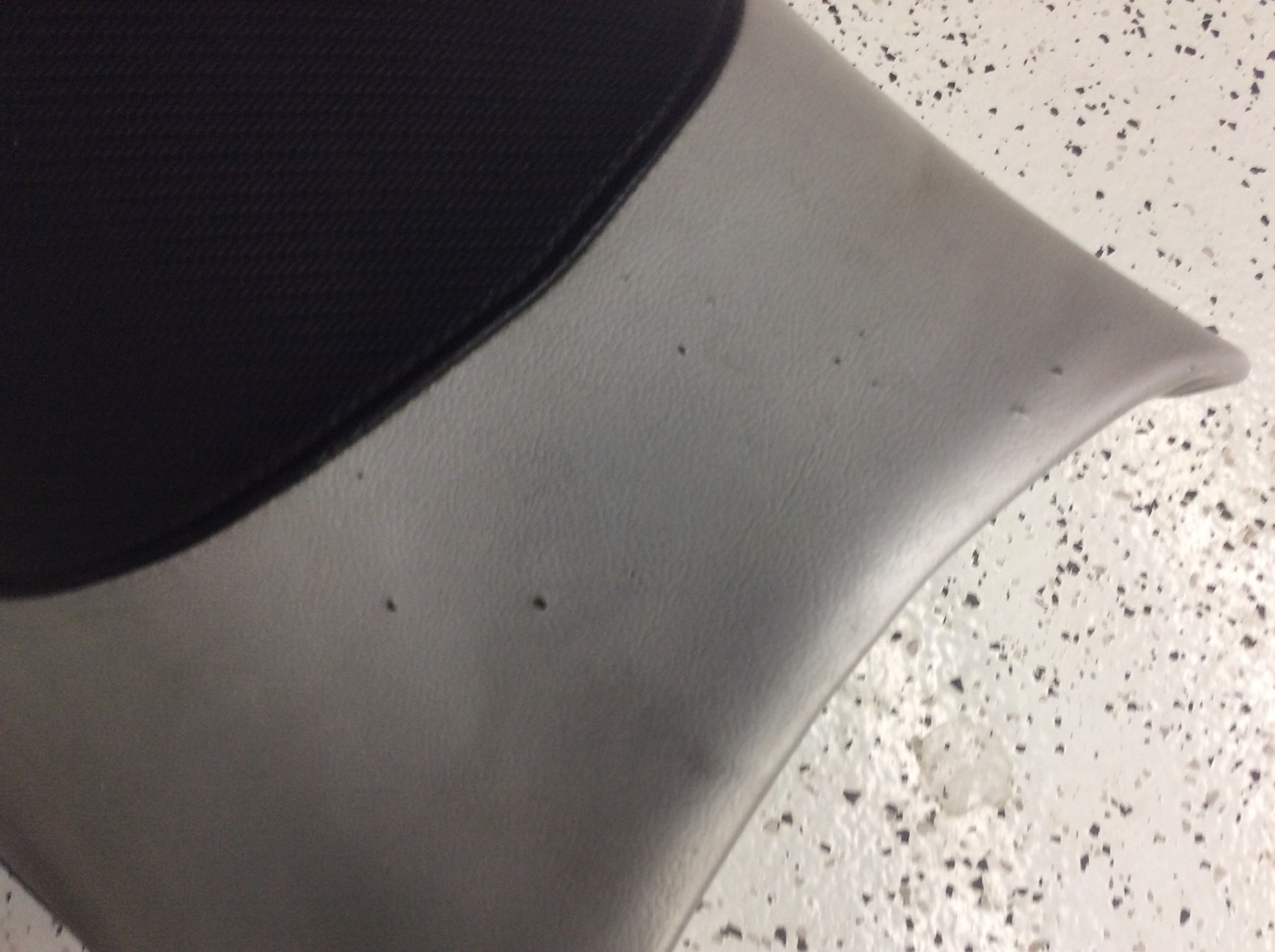 2005 Polaris Seat - Image 3