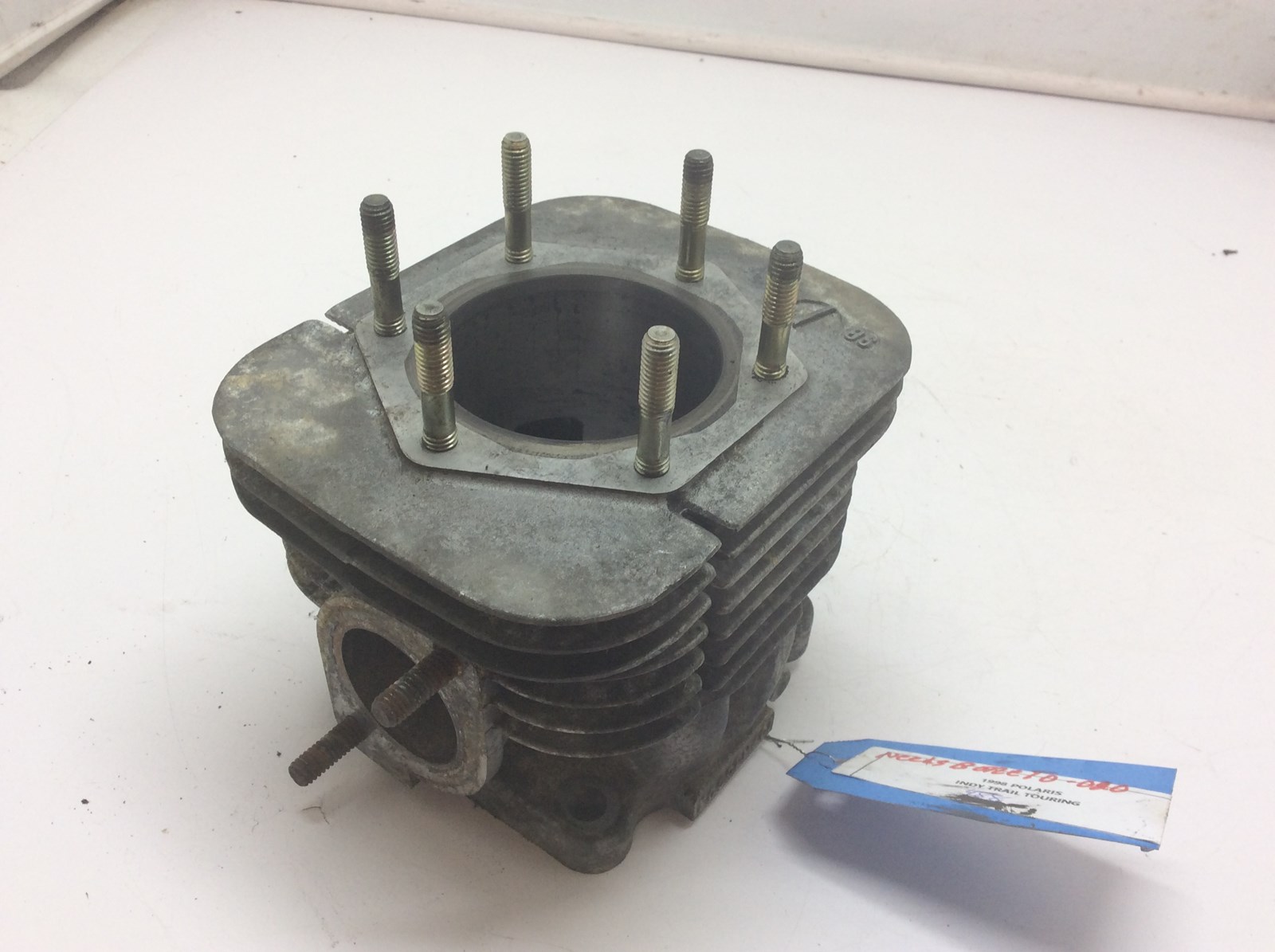 1986 Polaris Used Cylinder - Image 2