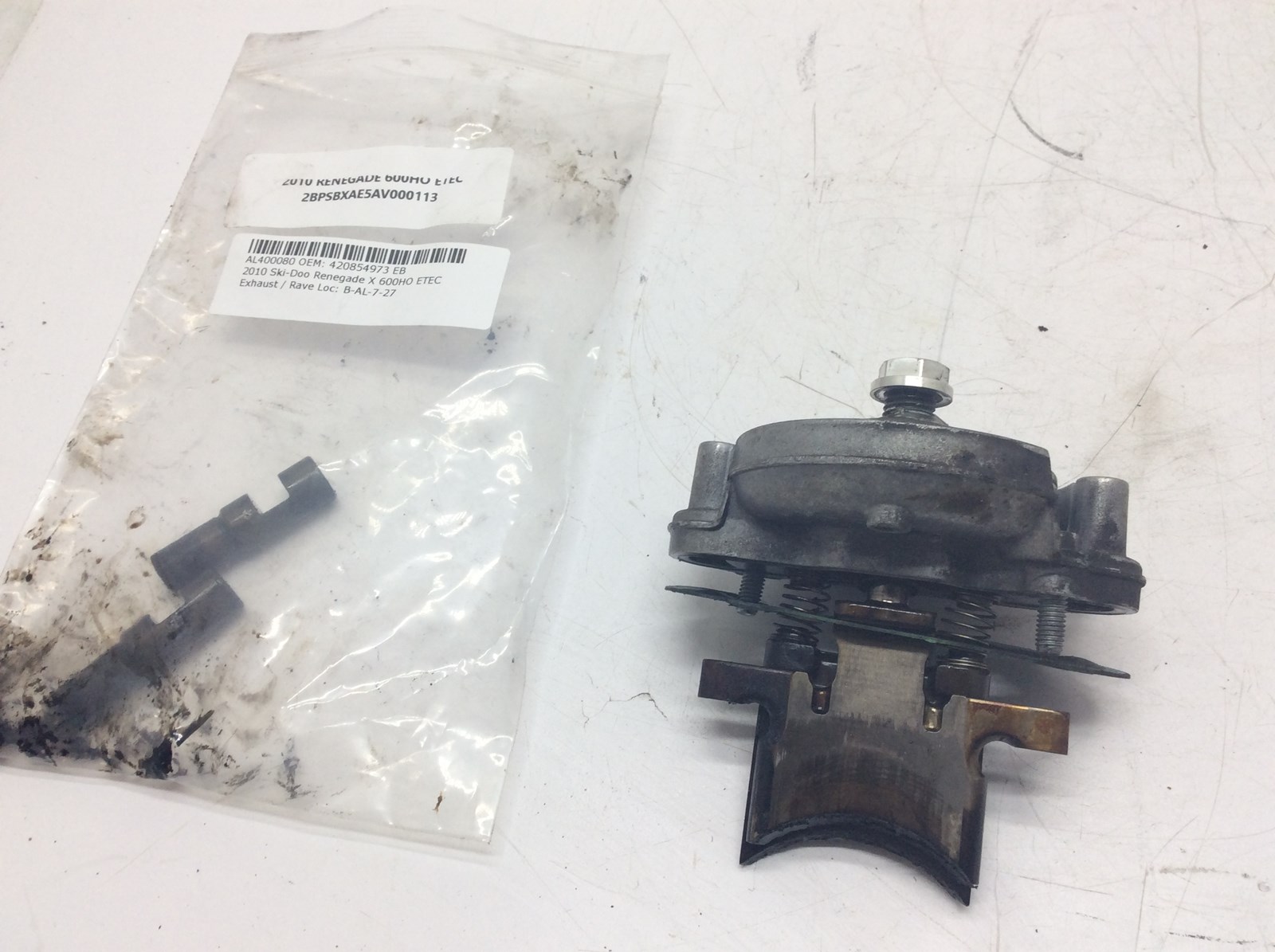 2010 Ski-Doo Rave Exhaust Valve - Image 2