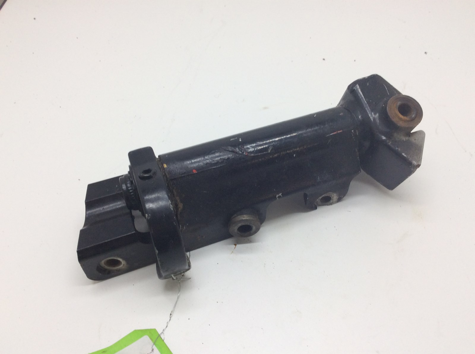 2004 Arctic Cat Spindle Housing RH - Image 3