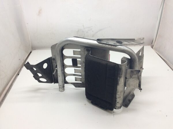 2007 Yamaha Foot Rest Assembly - Image 4