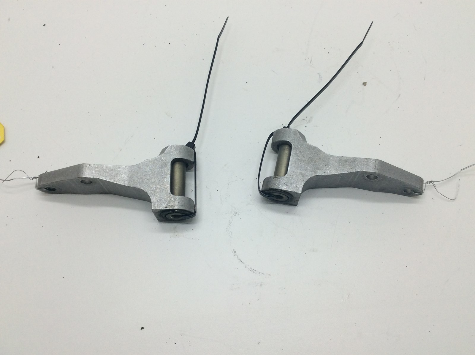 2017 Ski-Doo Left and Right Steering Pivot Arms Only - Image 3