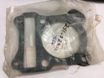 1983 Suzuki Gasket Cylinder Base