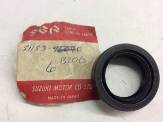 1975 Suzuki Oil Seal, Front Fork