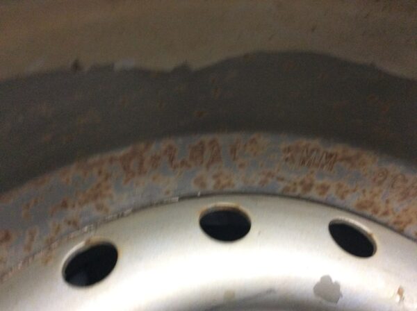 1999 Honda Rear Rim - Image 3